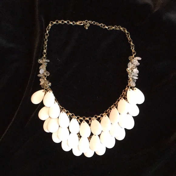 White Statement Necklace - Picture 1 of 3
